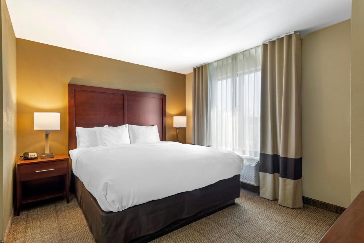 Comfort Suites Locust Grove Atlanta South Buitenkant foto