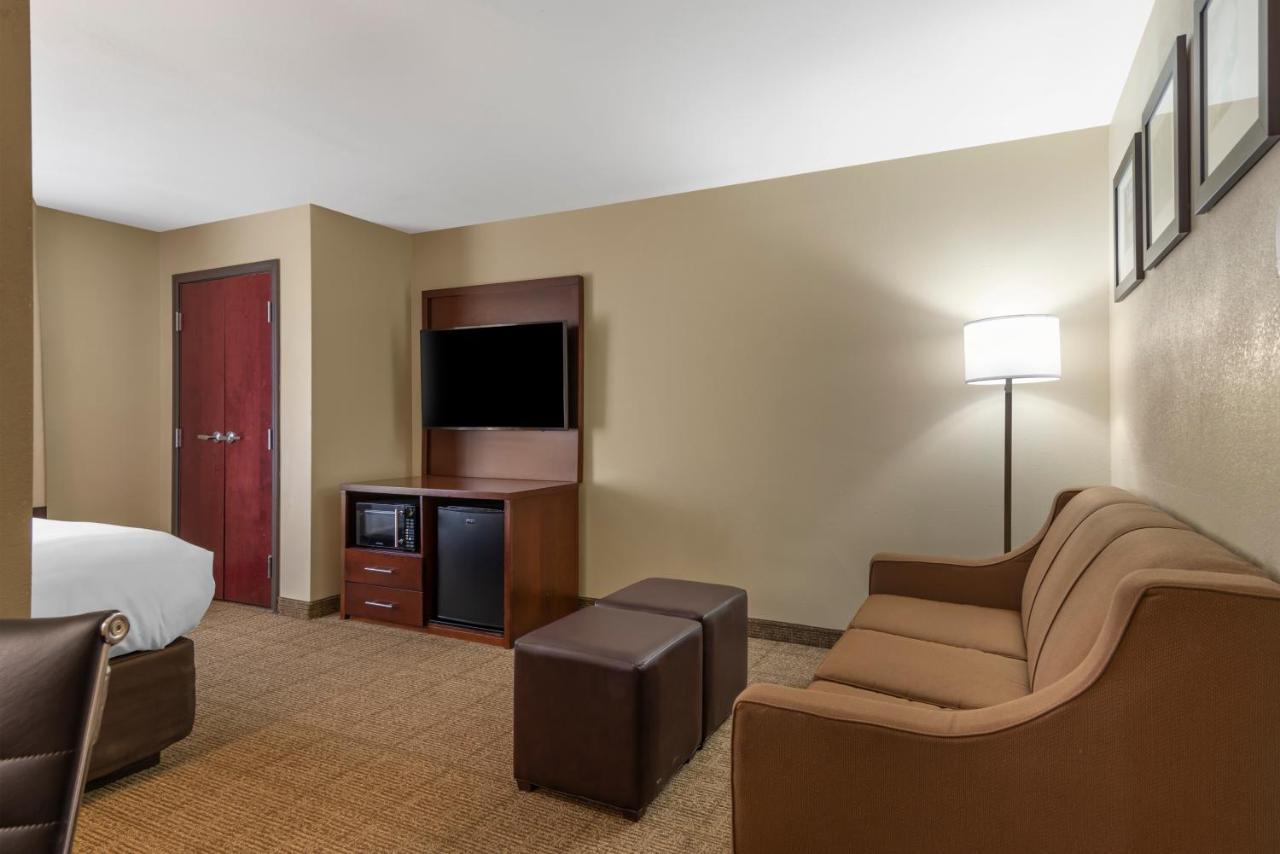 Comfort Suites Locust Grove Atlanta South Buitenkant foto